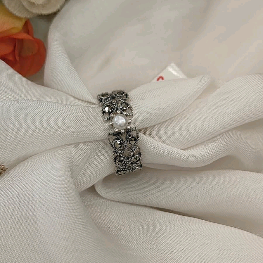 Marcasite Pearl Ring